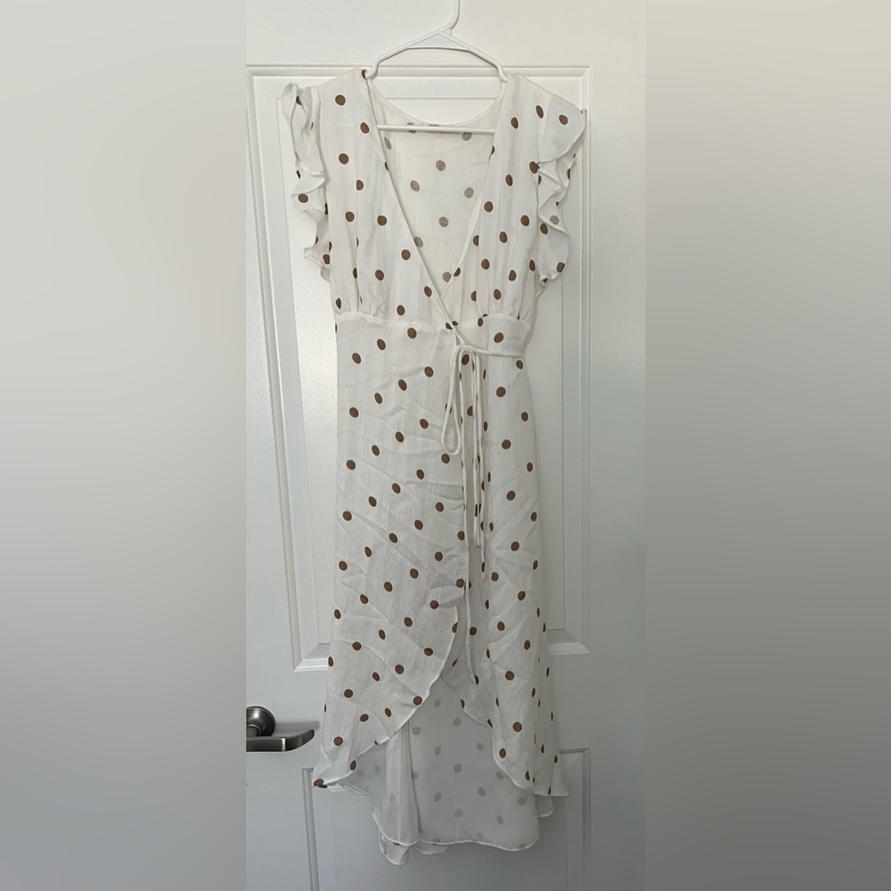 White/Brown Polk a dot wrap dress size small